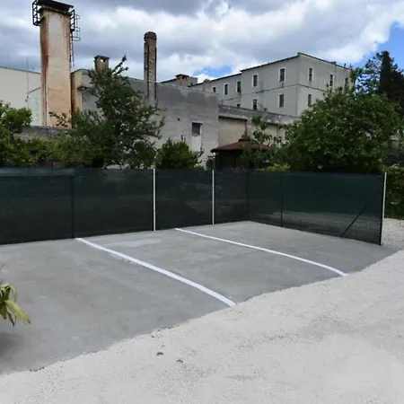 Lea - Two Bedroom Paolo Pula