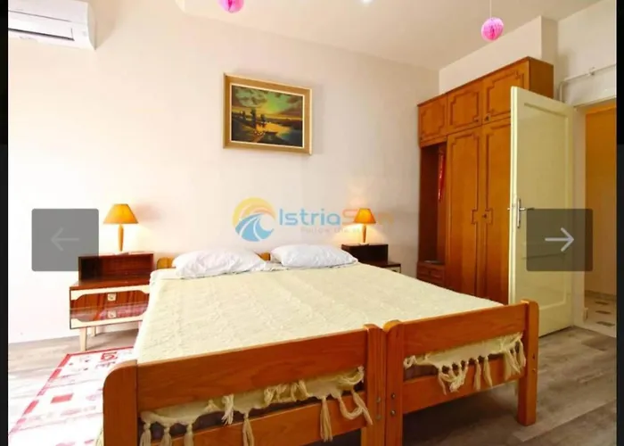 Lea - Two Bedroom Paolo Daire